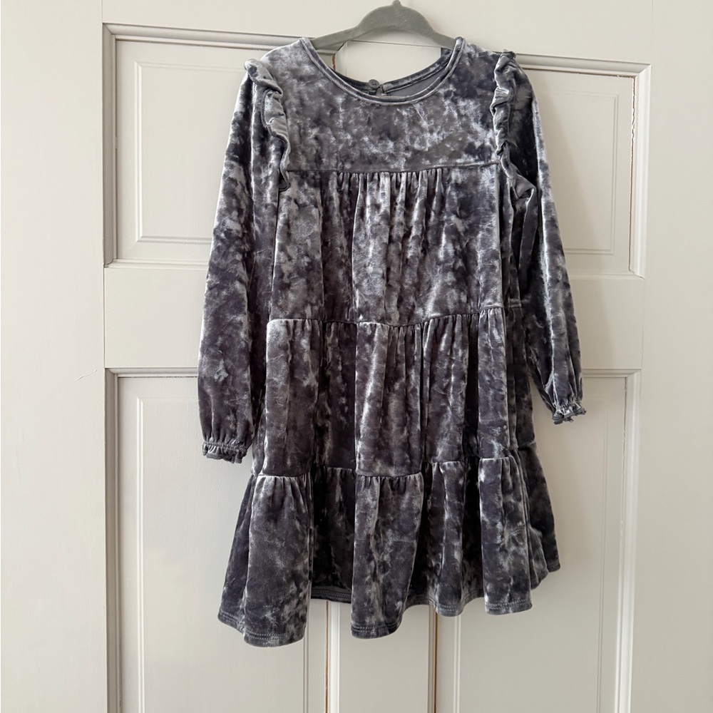 Cat & Jack Gray Velvet Tiered Long-Sleeve Dress